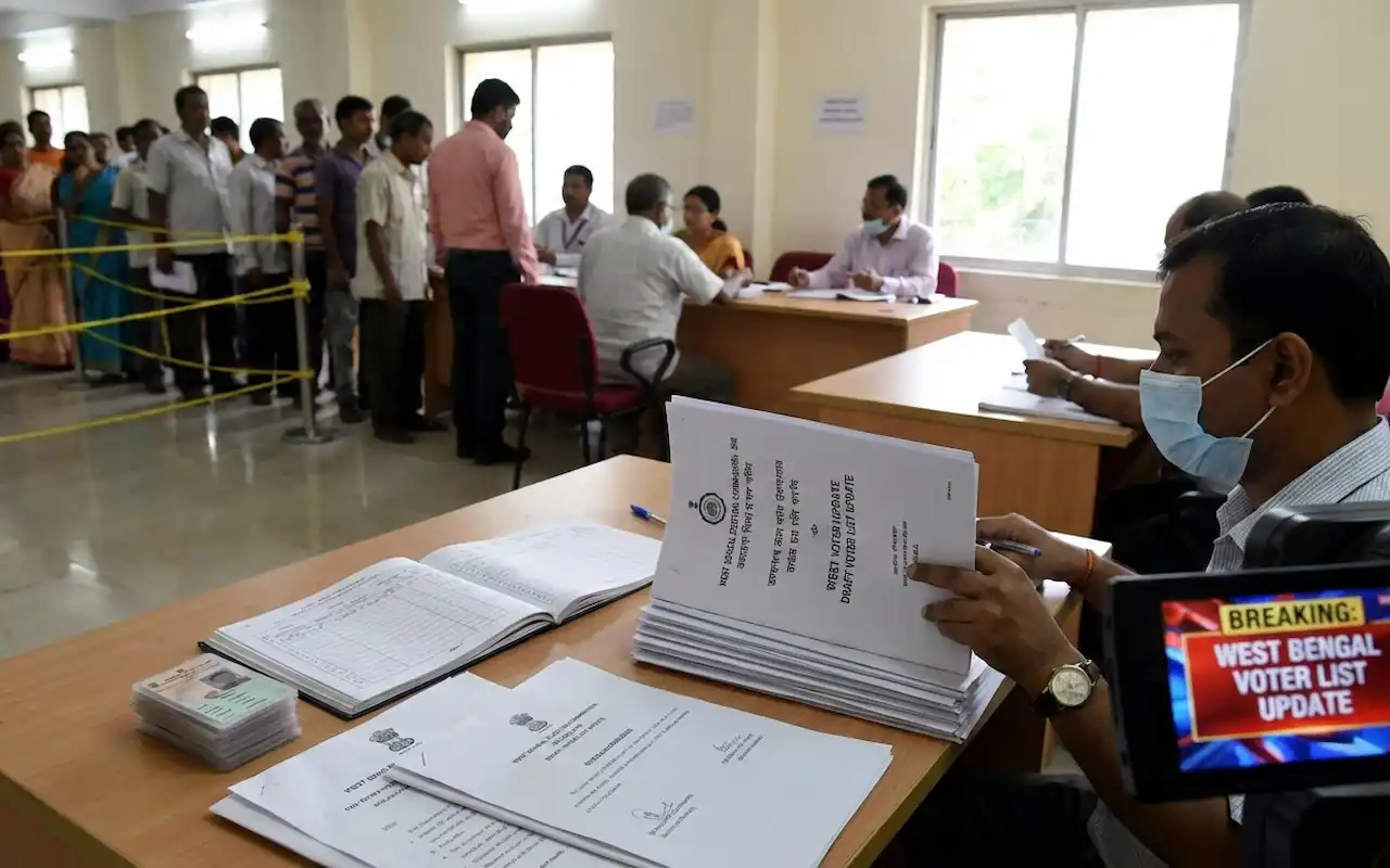পশ্চিমবঙ্গে এসআইআর খসড়া ভোটার তালিকা প্রকাশের পর ভোটার যাচাই সংক্রান্ত তথ্য