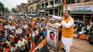 ​খিদিরপুরের জনসভায় দাঁড়িয়ে রাজ্যের মন্ত্রী ফিরহাদ হাকিমের বিরুদ্ধে প্রবল সুর চড়ালেন বিরোধী দলনেতা