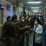 এনআরএস হাসপাতালে রাতের ডিউটিতে থাকা নার্সের রহস্যমৃত্যু, শৌচালয় থেকে উদ্ধার দেহ! তীব্র চাঞ্চল্য